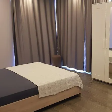 فيلة Tria Life Villas *